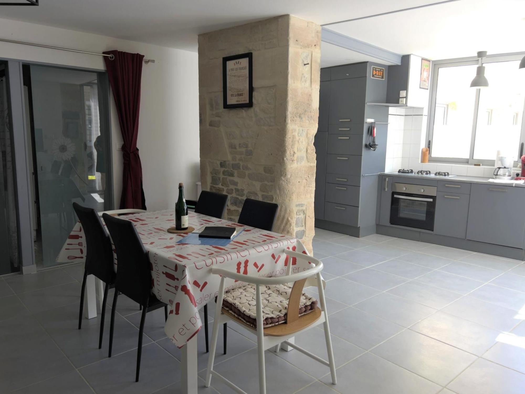 Cottage Overlord - 6 Personnes - Plages Du Debarquement Formigny ภายนอก รูปภาพ